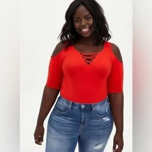 Torrid Red Strappy Foxy Tee Cold Shoulder T-Shirt Women's 2 (2X 18/20) #14777235